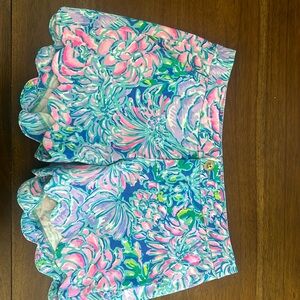Lilly Pulitzer size 6 Shorts
